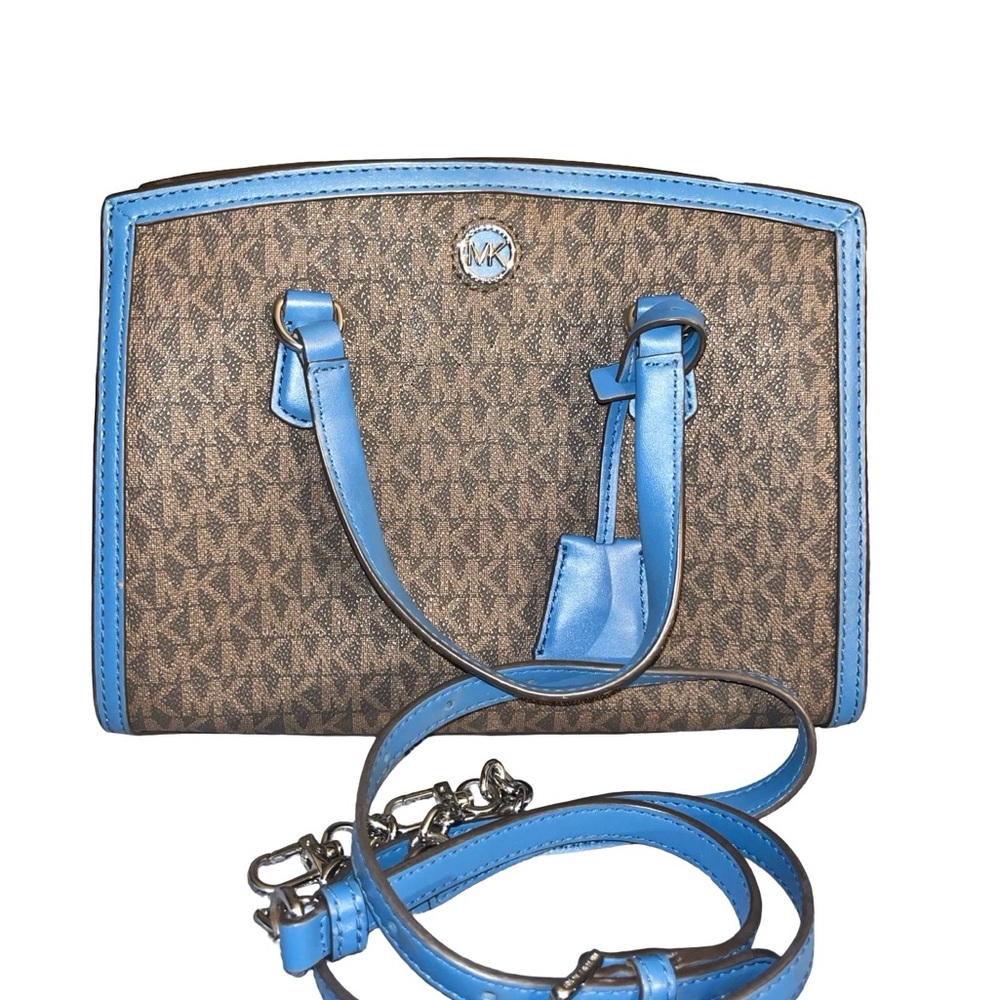 Michael Kors Chantel Signature Logo Crossbody. NWOT
